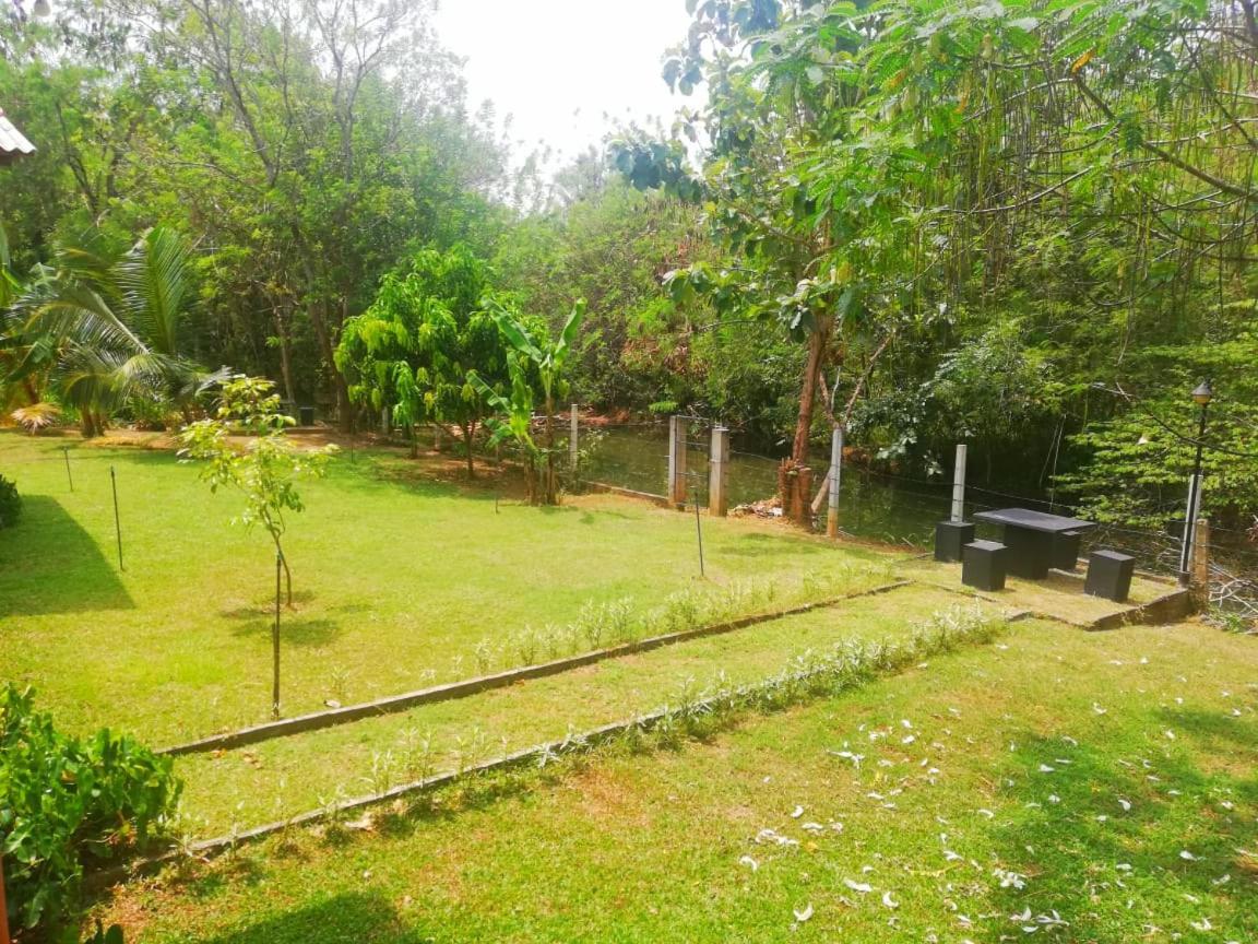 Nil Bawana Nature Resort Udawalawe Exterior foto