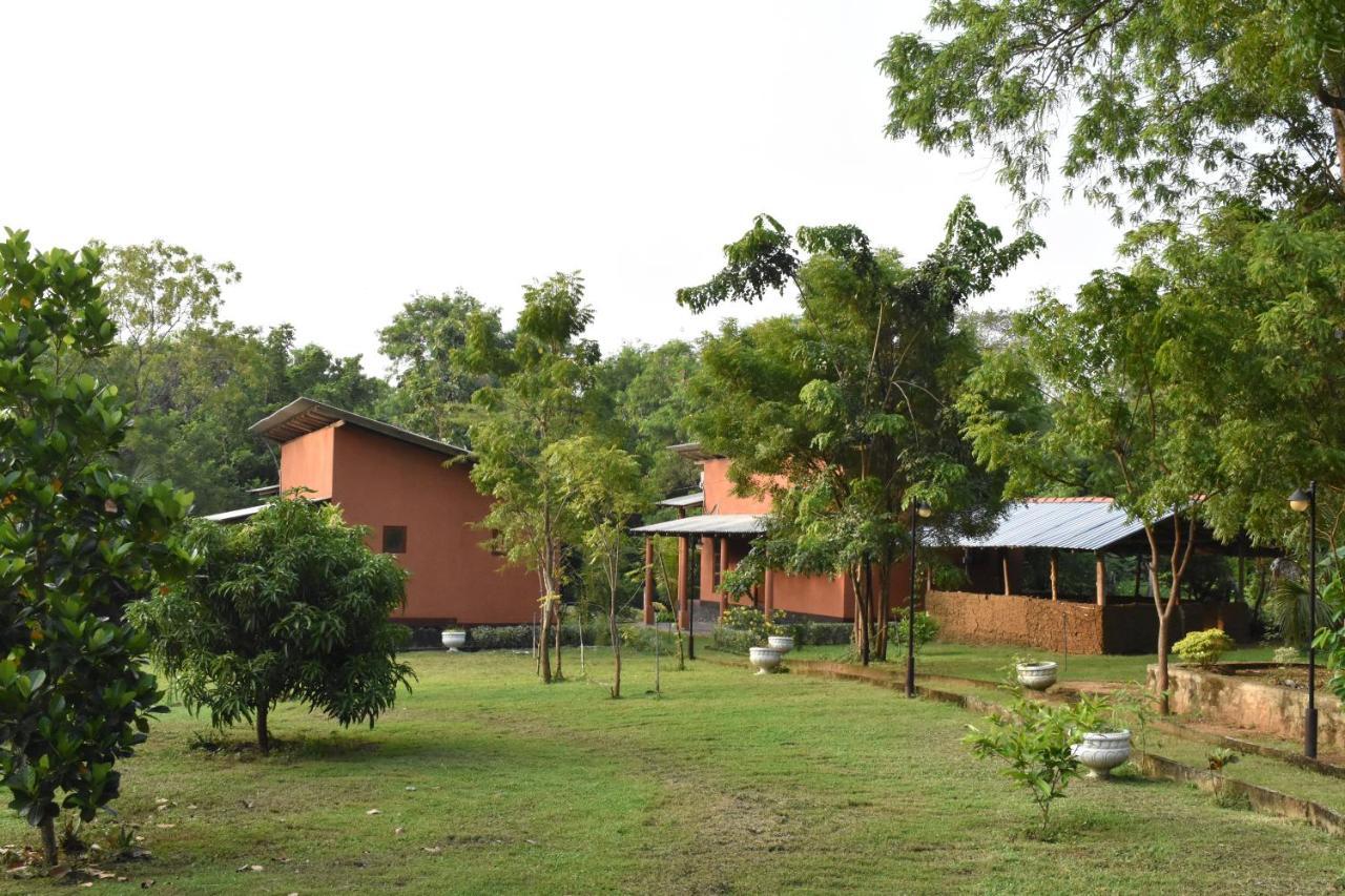 Nil Bawana Nature Resort Udawalawe Exterior foto